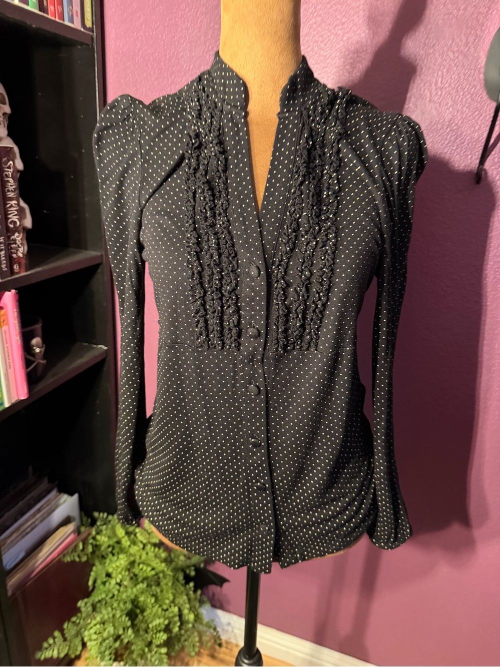 Apt 9 Black Polka Dot Ruffle Front Women's Blouse